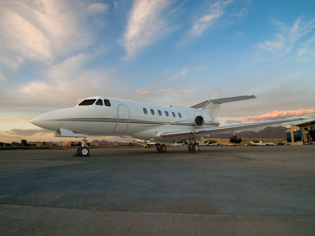 jet per aviazione aziendale Beechcraft Hawker 700